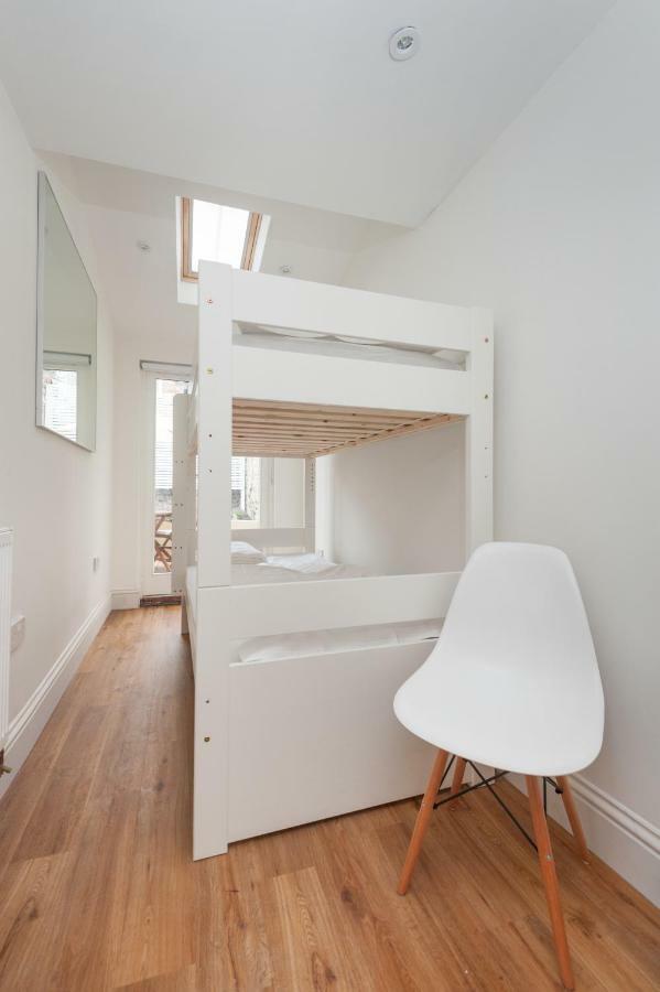Sea Breeze Cottage With Parking By Myholidaylet Hove Extérieur photo